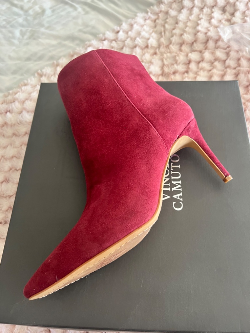 NWB Vince Camuto Fired Brick Suede Boots
